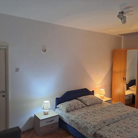 Apartman Crno Jezero 자블야크 외부 사진