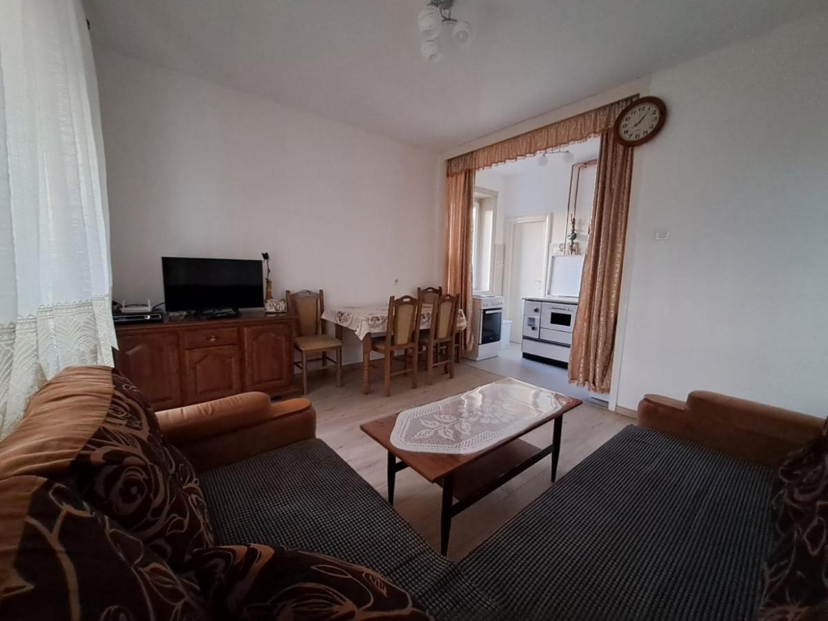 Apartman Crno Jezero 자블야크 외부 사진